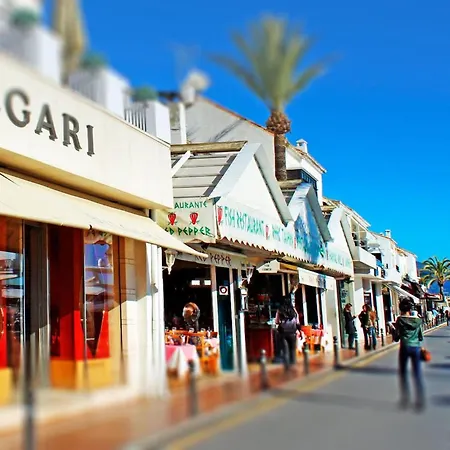 Beachside Puerto Banus Stunning 212 Lägenhet Marbella