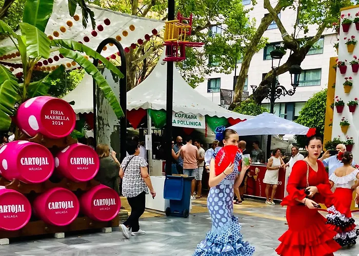 Beachside Puerto Banus Stunning 212 شقة