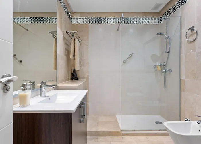 Beachside Puerto Banus Stunning 212 *