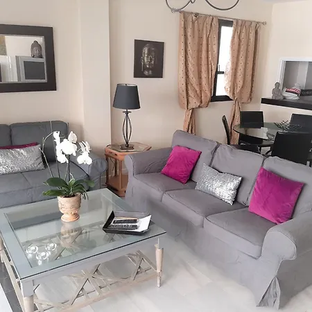 Daire Beachside Puerto Banus Stunning 212 *